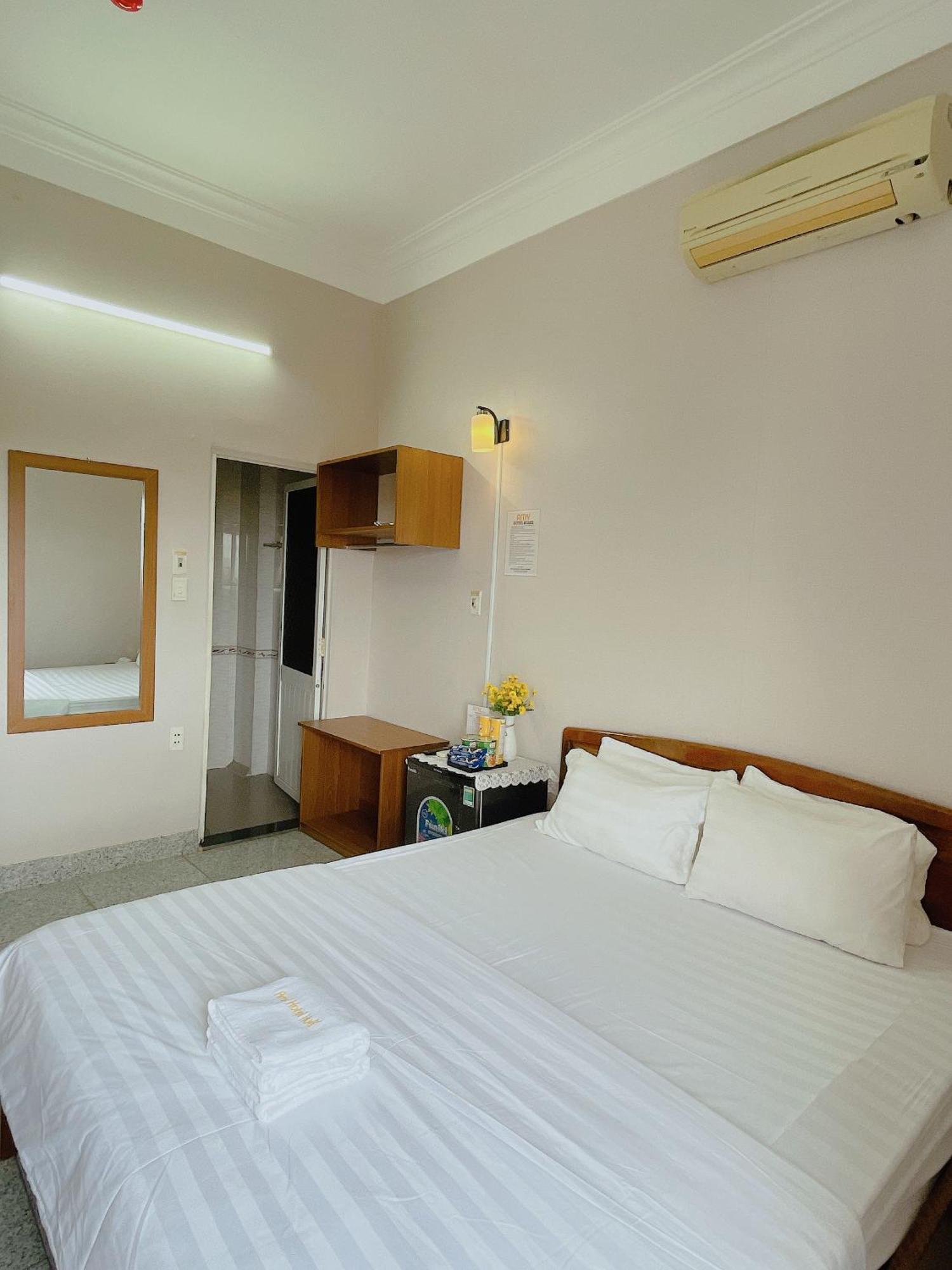 Amy Hotel Hue Exterior foto