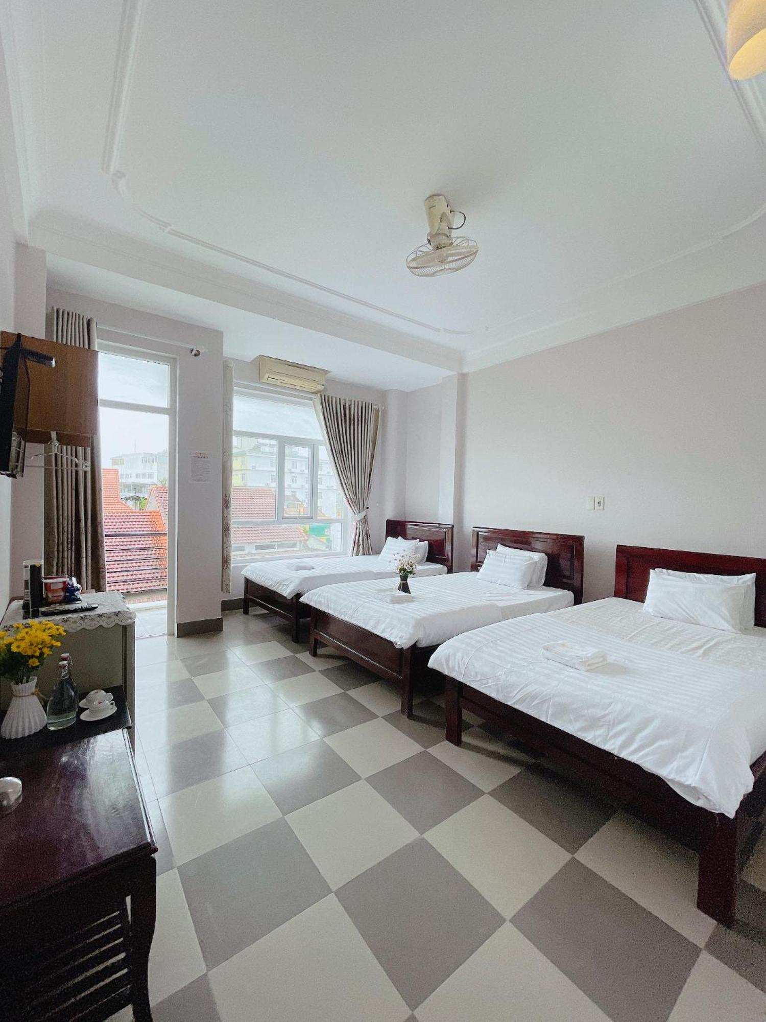 Amy Hotel Hue Exterior foto
